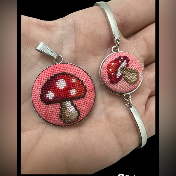 gypsy charmer Jewelry - Mushroom handmade necklace and bracelet jewelry